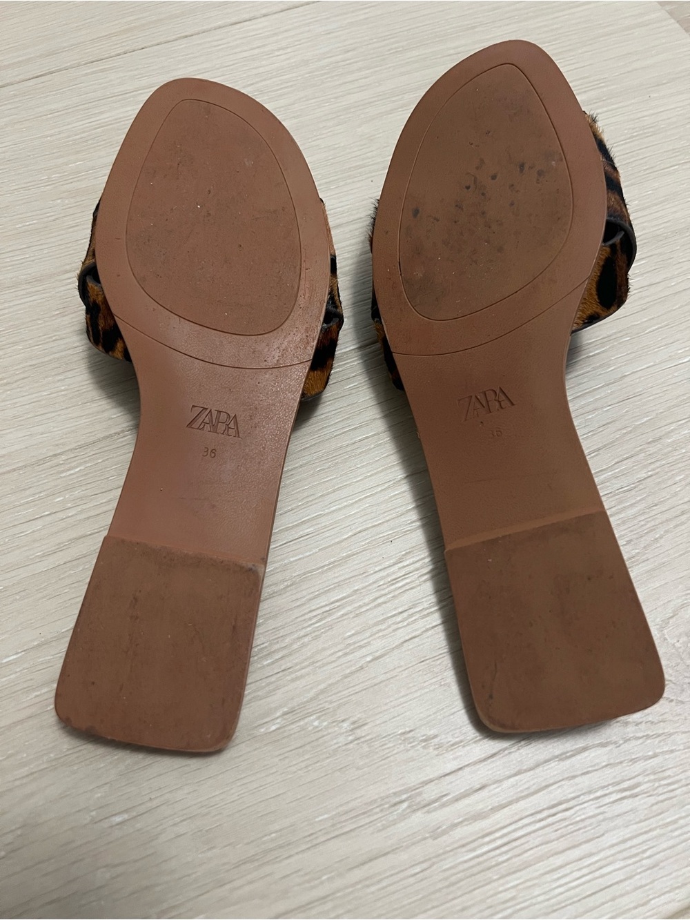 Zara Leopard-Print Slide Mules in Brown and Black - Picture 4 of 4